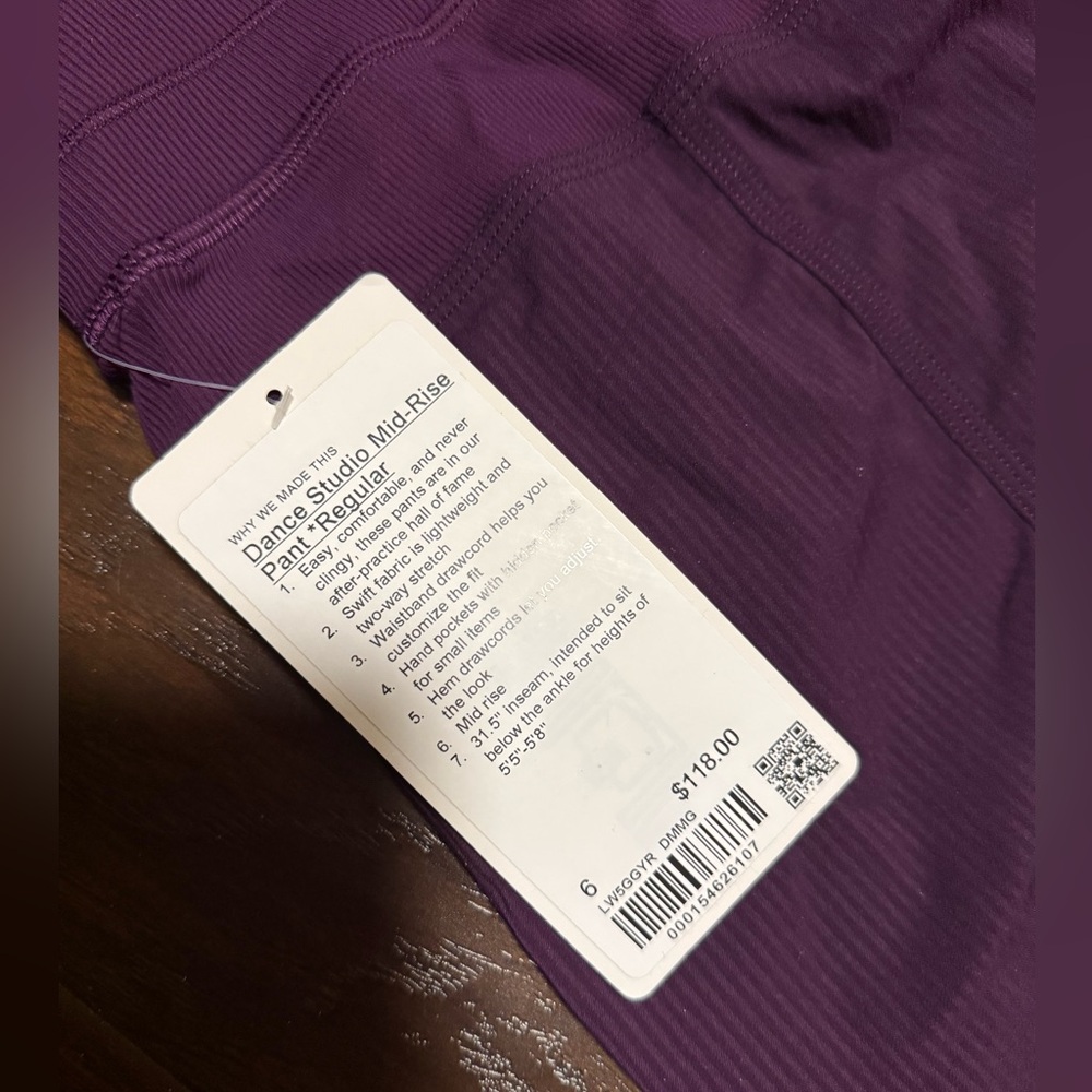 NWT Lululemon Dance Studio mid rise pant Dramatic Magenta Dmmg 6 - Picture 3 of 4